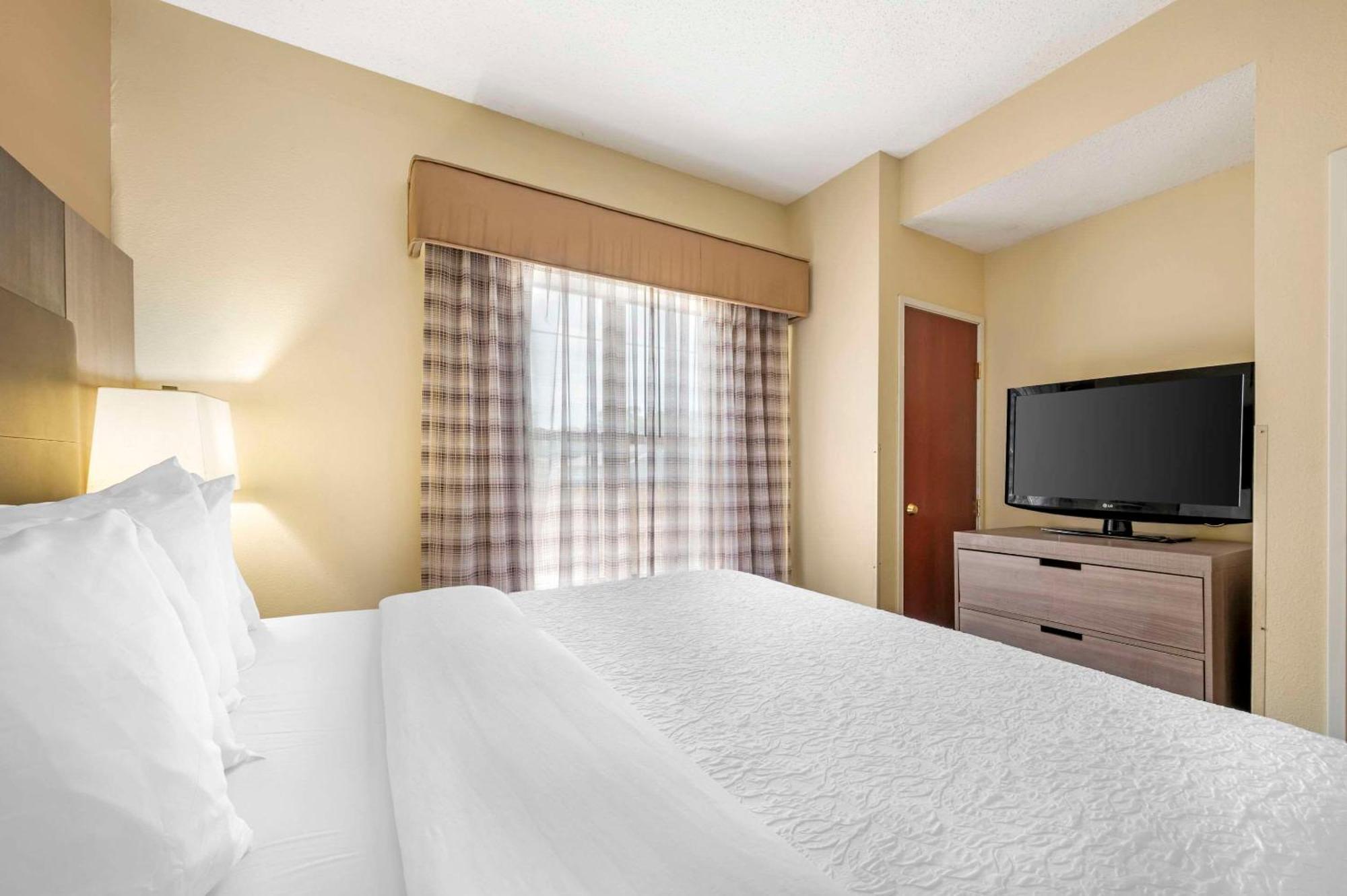 Quality Suites Indianapolis Esterno foto
