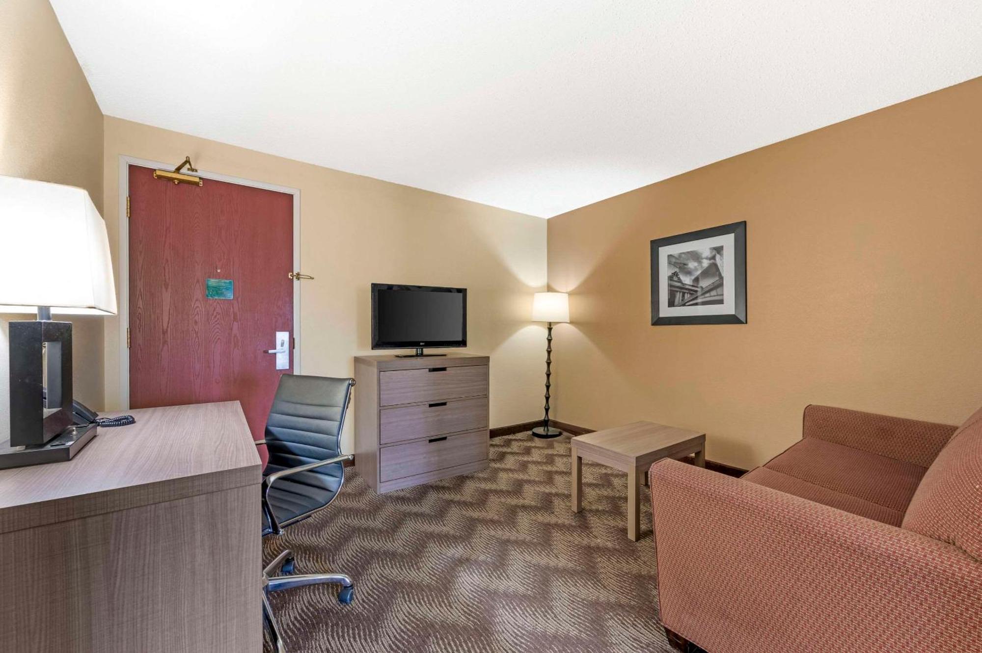 Quality Suites Indianapolis Esterno foto